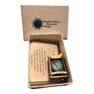 Vintage Signed SUSAN GOULD Handcrafted Earth SHADOW BOX Pin BROOCH New In Box